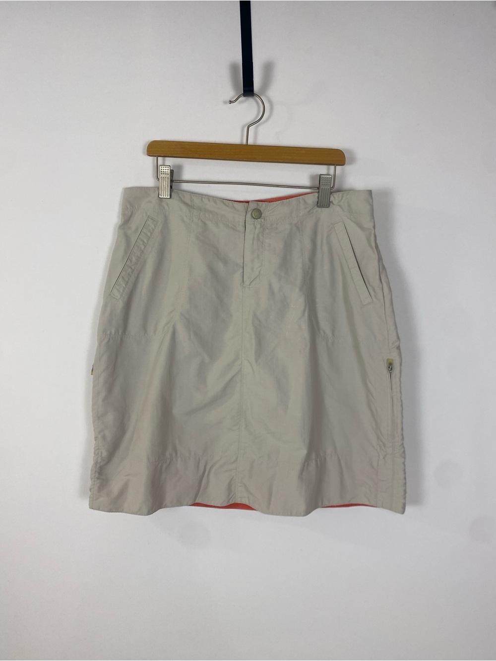 LL Bean Tan Nylon Front Zipper Shirt 
Size 8 Regular